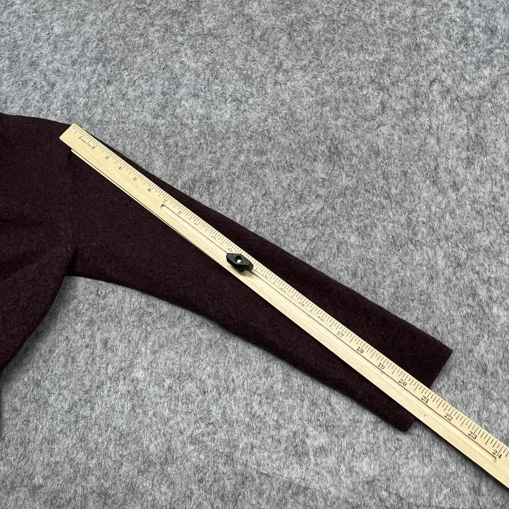 Banana Republic Sweater Mens L Burgundy Red Merino Wool V Neck‎ Lightweight Knit